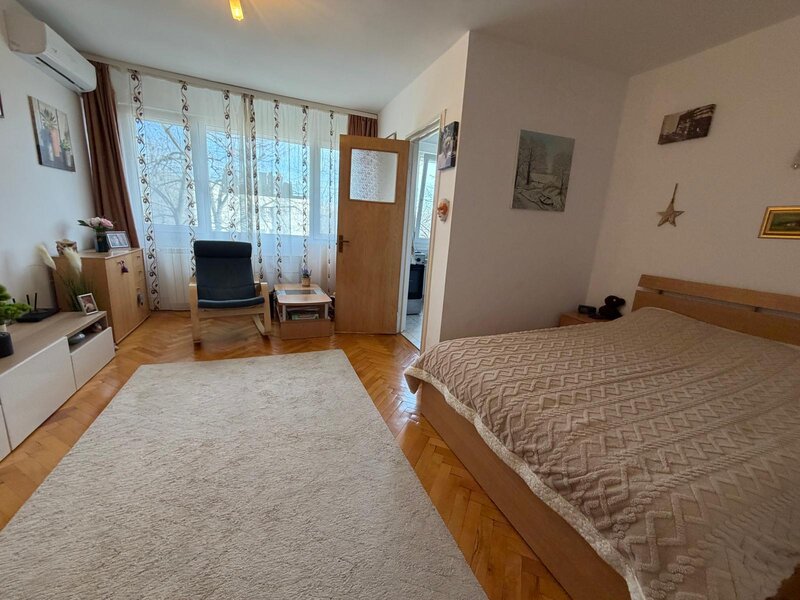 Nicolae Grigorescu, 2 minute metrou, bloc mixt,